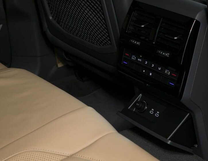 Volkswagen Touareg SUV 3,0 l 210 kw