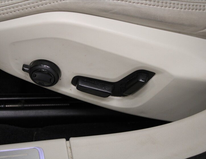 Volvo V90 Kombi 2,0 l 177 kw