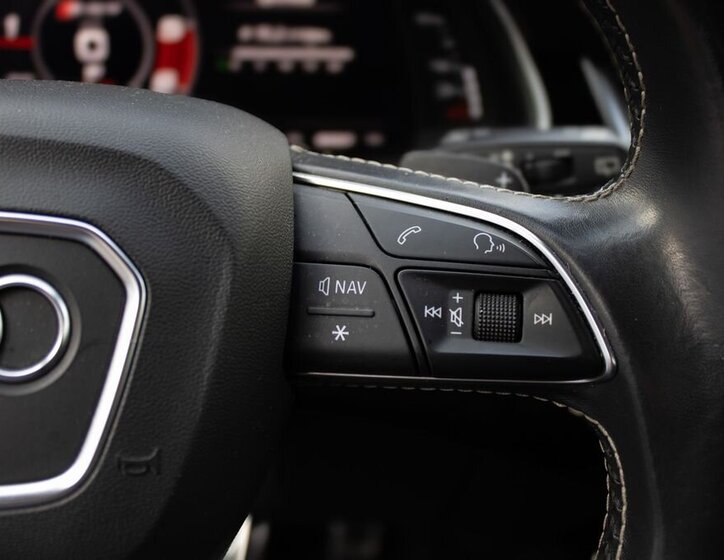 Audi SQ7 SUV / Terénní 4,0 l 320 kw