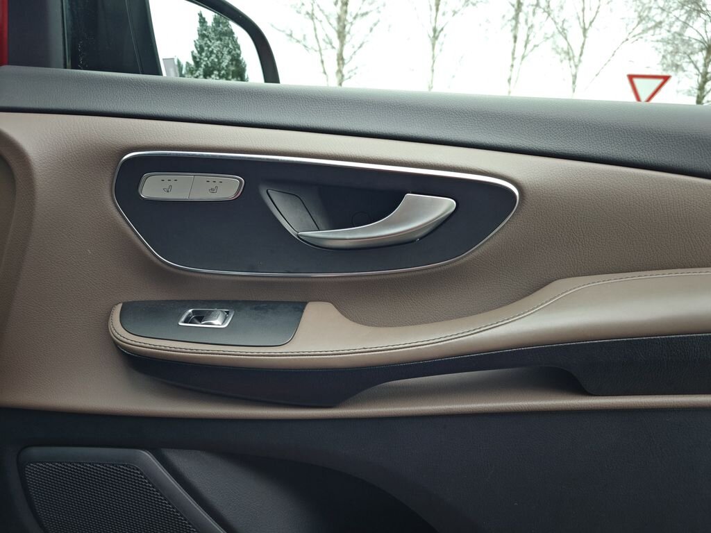 Mercedes-Benz Třídy V VAN-Minibus 2,0 l 174 kw