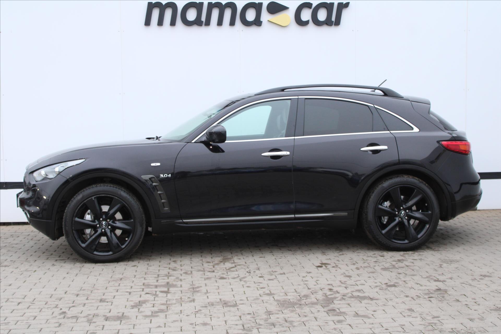 Infiniti QX70 SUV 3,0 l 175 kw