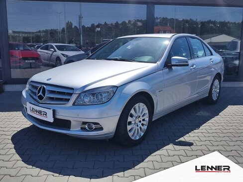 Mercedes-Benz Třídy C Sedan / Limuzína 1,6 l 115 kw
