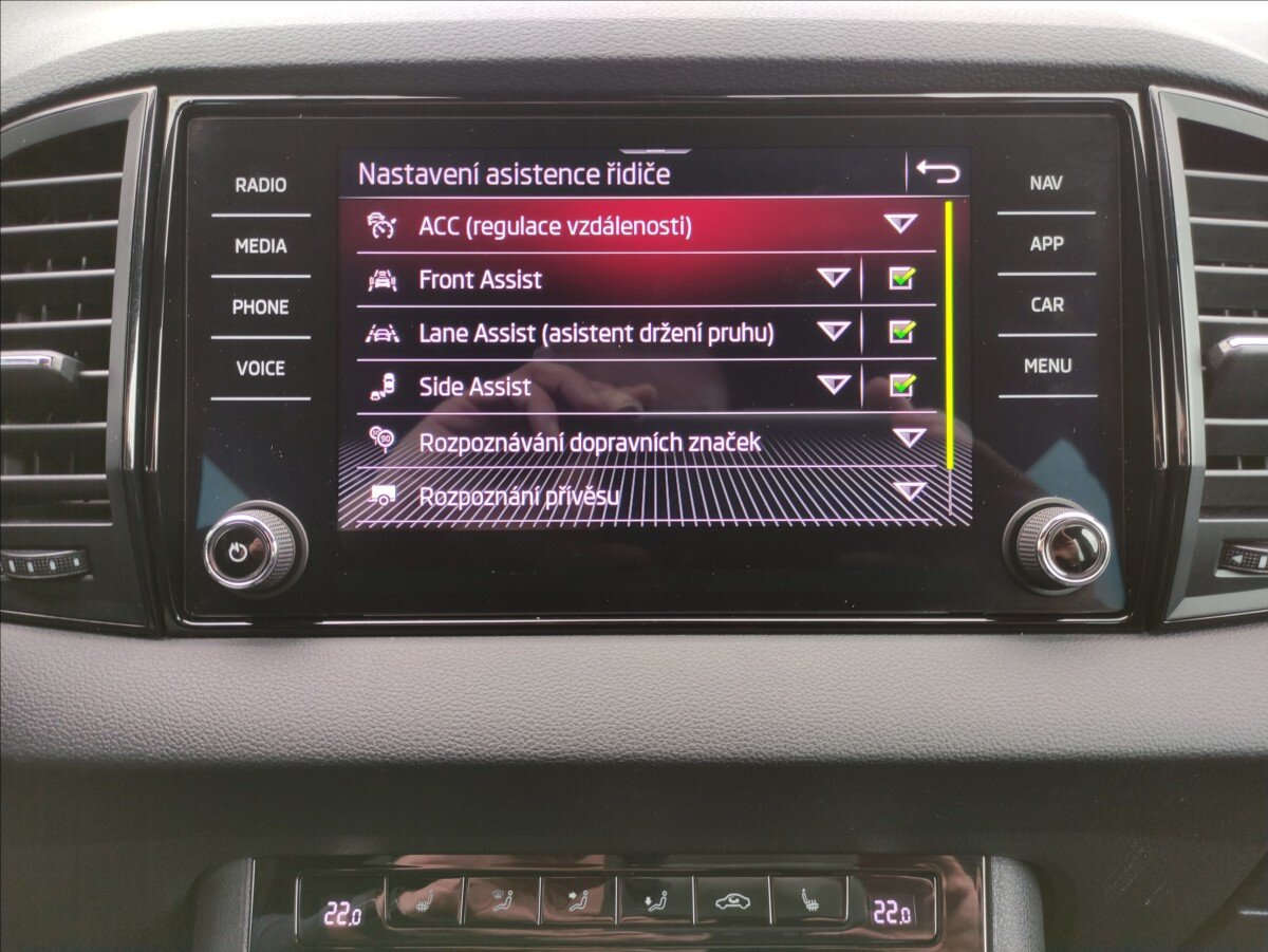 Škoda Karoq SUV / Terénní 1,5 l 110 kw