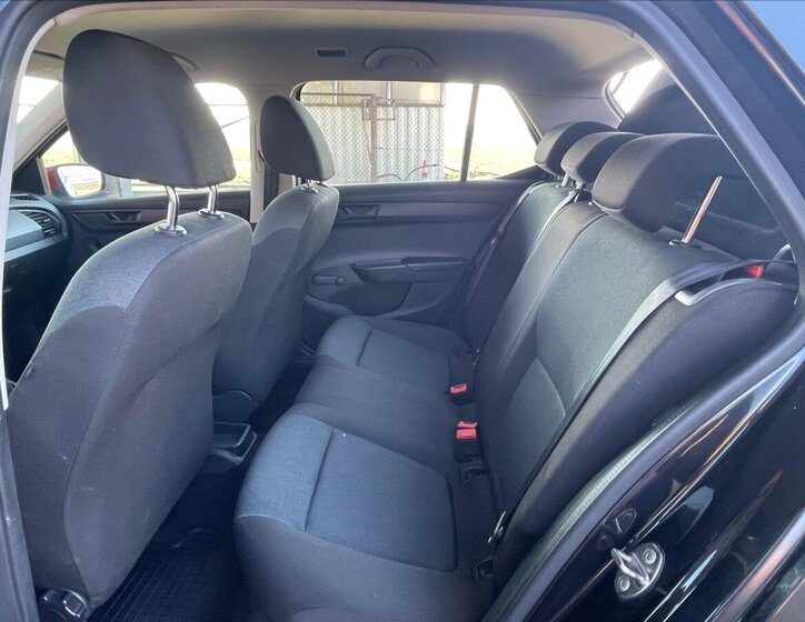 Škoda Fabia Hatchback 1,2 l 66 kw