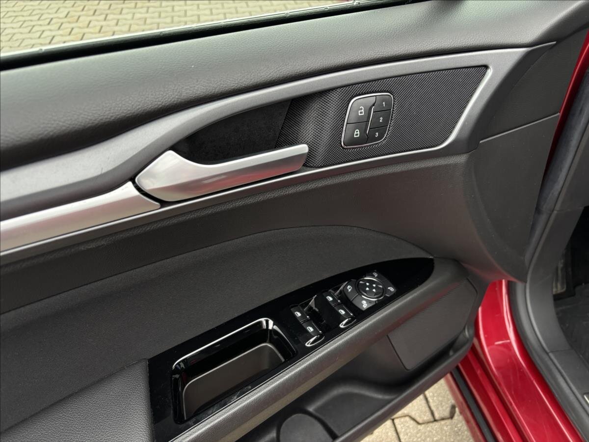 Ford Mondeo Kombi 2,0 l 132 kw