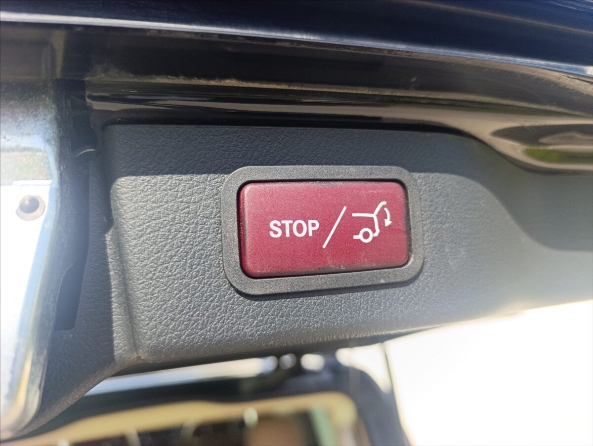 Mercedes-Benz Třídy V MPV 2,1 l 140 kw