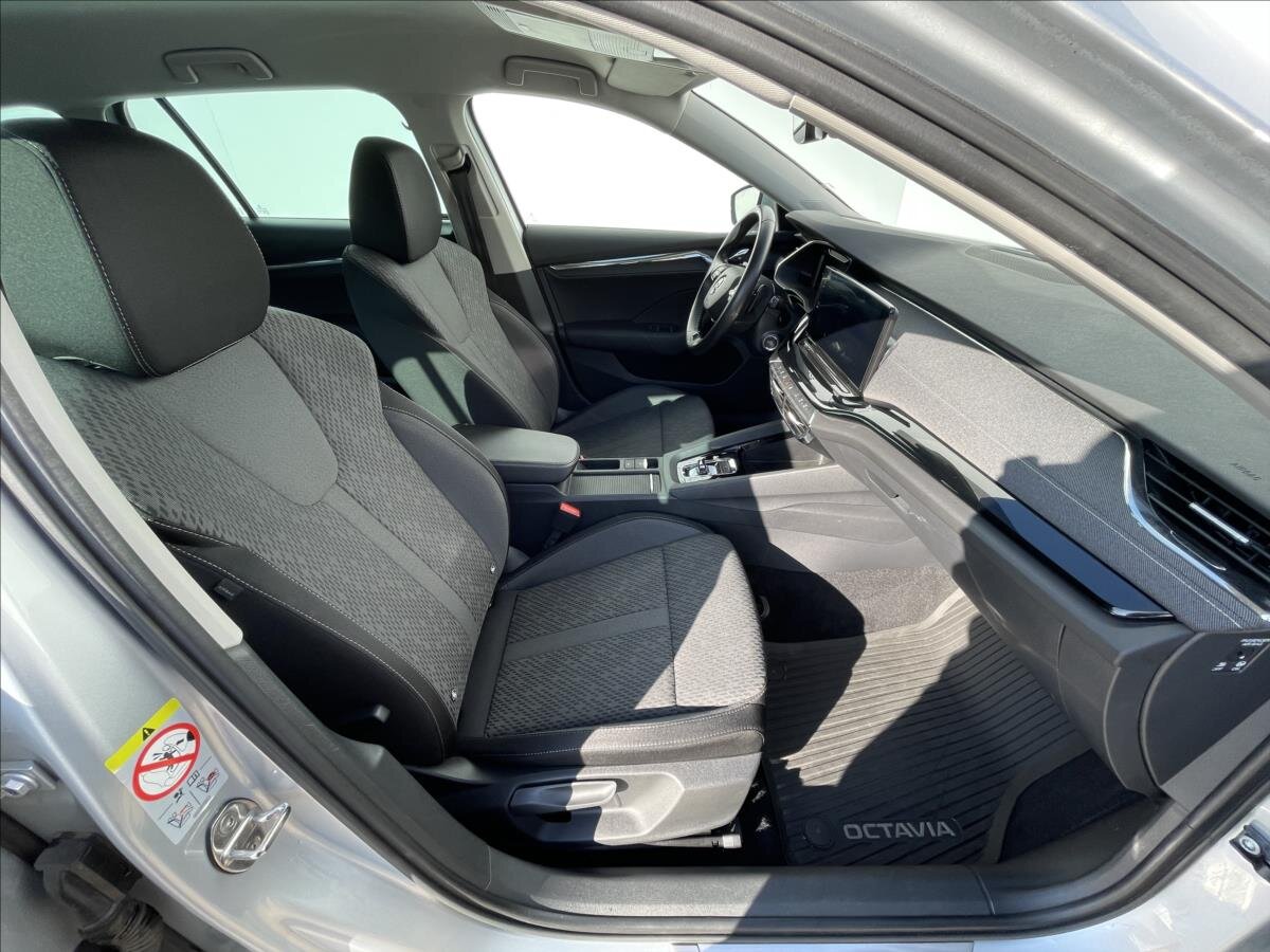 Škoda Octavia Kombi 1,4 l 150 kw