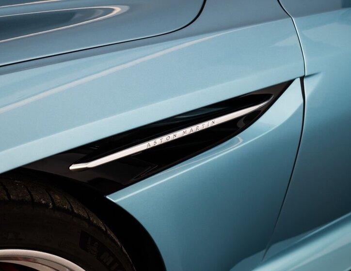 Aston Martin Ostatní Kabriolet 4,0 l 500 kw