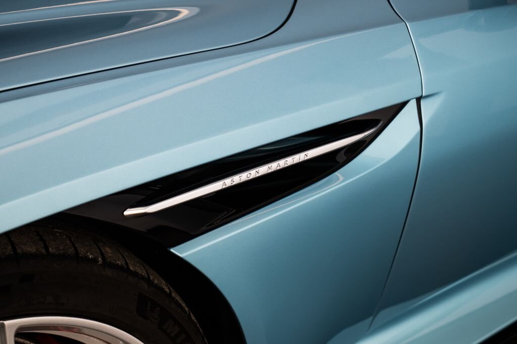 Aston Martin Ostatní Kabriolet 4,0 l 500 kw