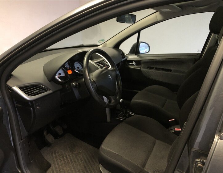Peugeot 207 Kombi 1,4 l 70 kw
