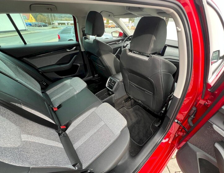 Škoda Octavia Kombi 1,5 l 110 kw