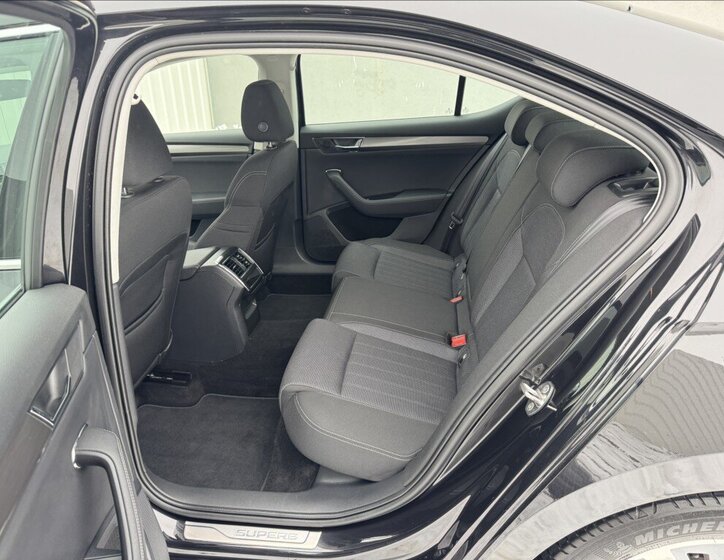 Škoda Superb Sedan 2,0 l 110 kw