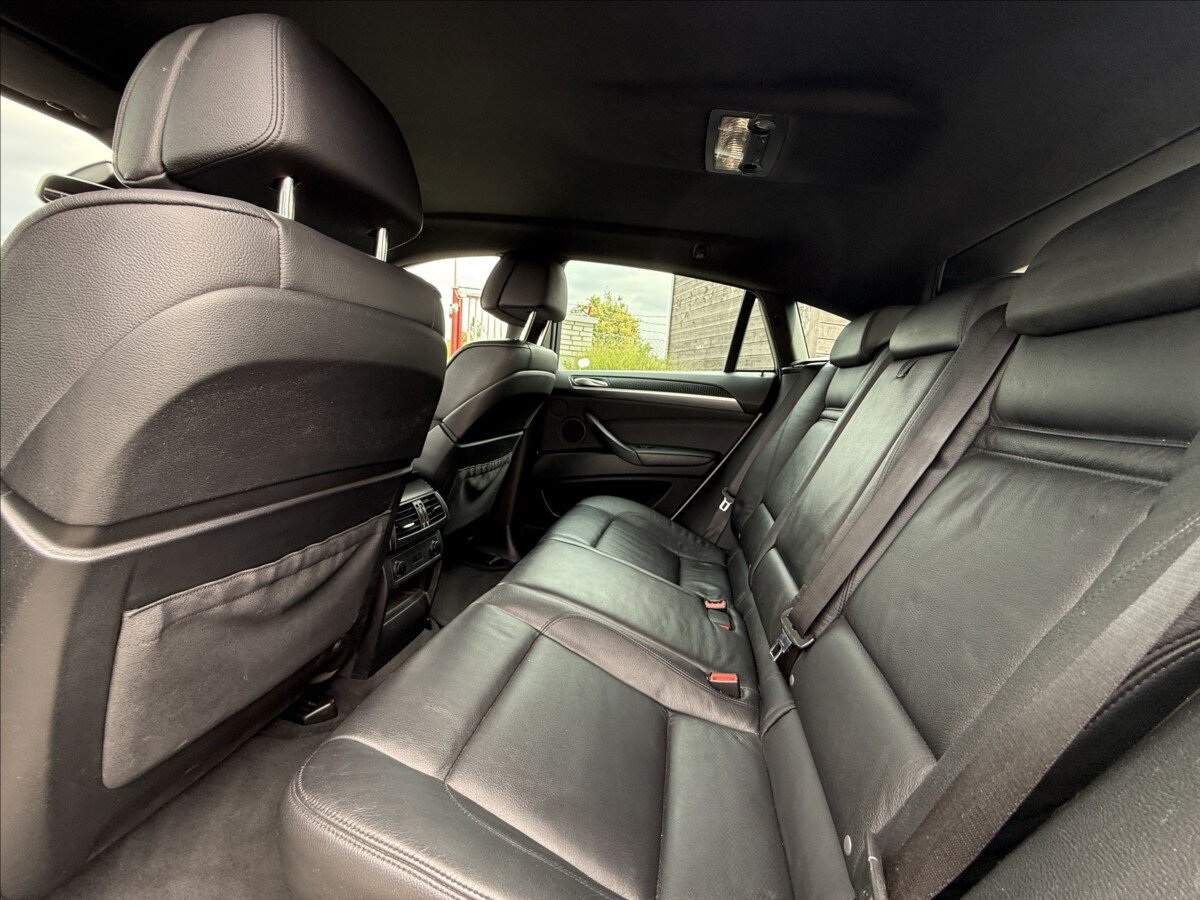 BMW X6 SUV 3,0 l 180 kw