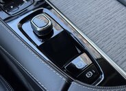 Volvo XC90 SUV / Terénní 2,0 l 173 kw