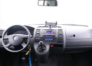 Volkswagen Caravelle 26