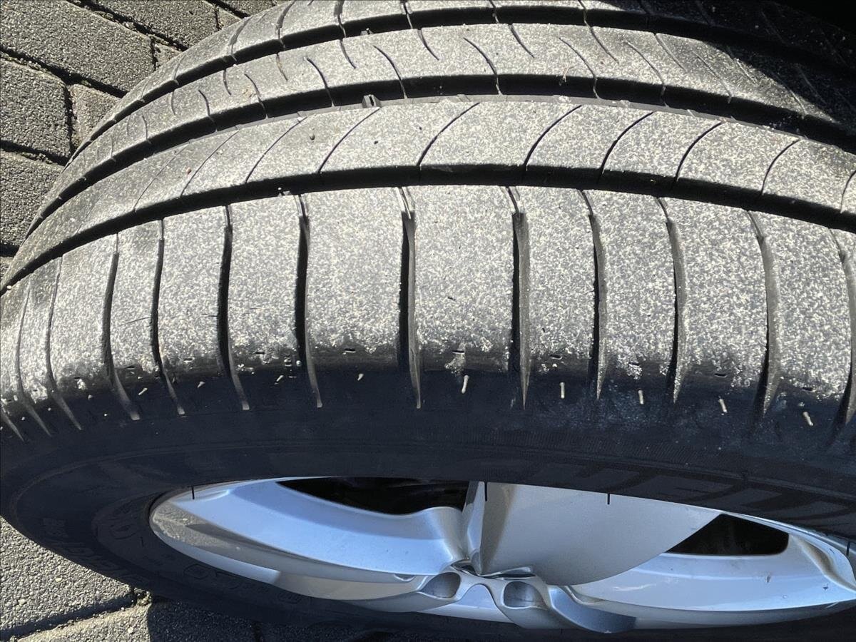 Volkswagen Caddy Kombi 2,0 l 103 kw