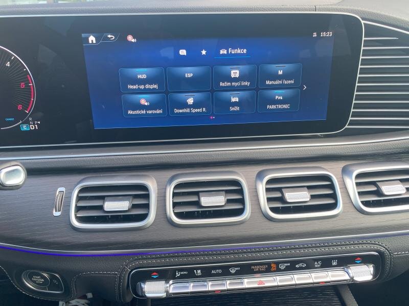 Mercedes-Benz GLE SUV 3,0 l 270 kw