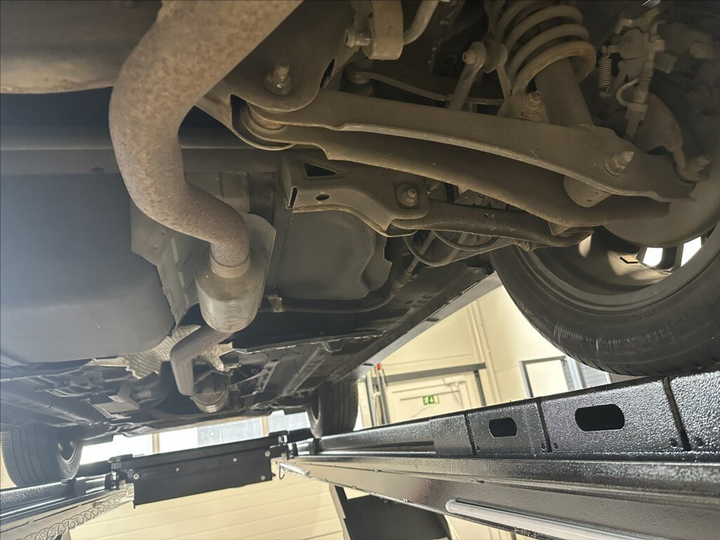 Mitsubishi Outlander SUV / Terénní 2,3 l 110 kw