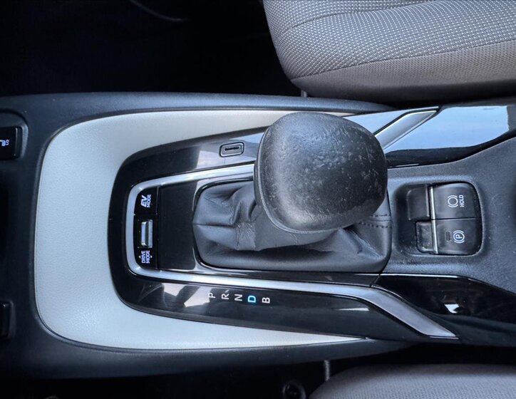 Toyota Corolla Sedan / Limuzína 1,8 l 72 kw