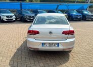 Volkswagen Passat Ostatní 1,6 l 88 kw