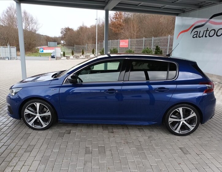 Peugeot 308 Hatchback 2,0 l 130 kw