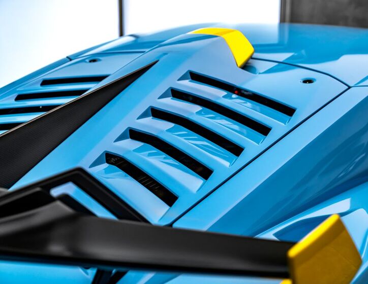 Lamborghini Huracán 16