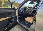 Lexus UX 300h Hatchback 2,0 l 146 kw