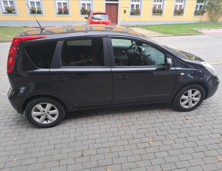 Nissan Note 13