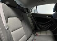 Mercedes-Benz GLA 19