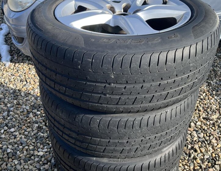 Audi A6 Allroad Kombi 3,0 l 230 kw