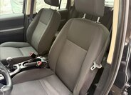 Land Rover Freelander SUV 2,2 l 110 kw