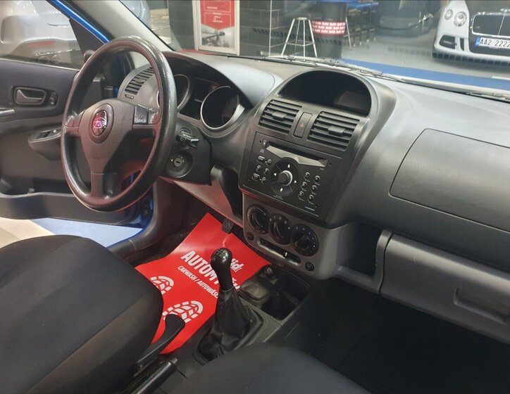 Subaru Justy Hatchback 1,3 l 68 kw