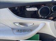 Mercedes-Benz Třídy E Kupé 2,0 l 180 kw