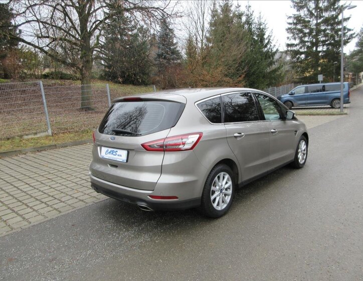 Ford S-MAX Hatchback 2,0 l 132 kw