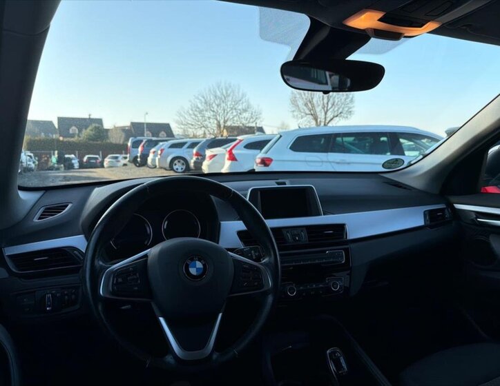 BMW X1 Kombi 2,0 l 141 kw