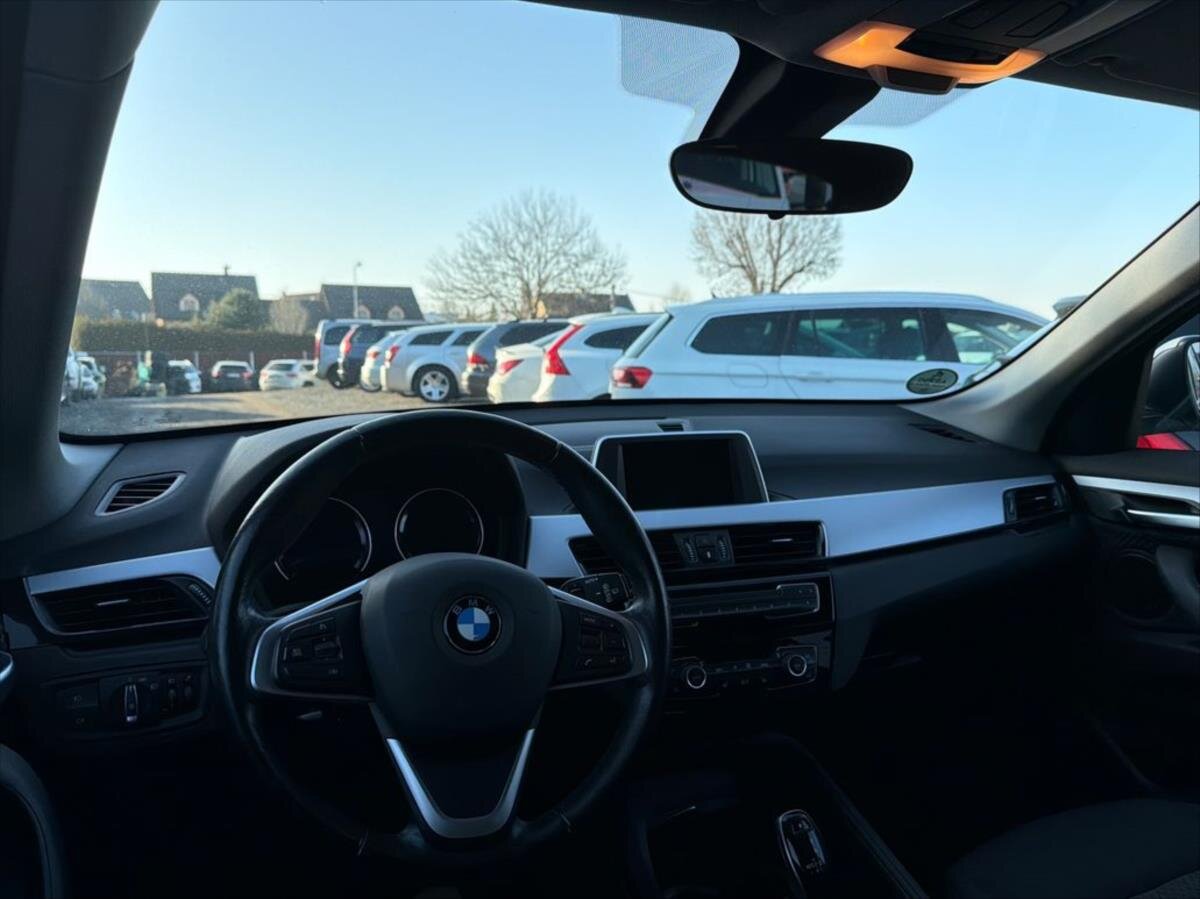 BMW X1 Kombi 2,0 l 141 kw