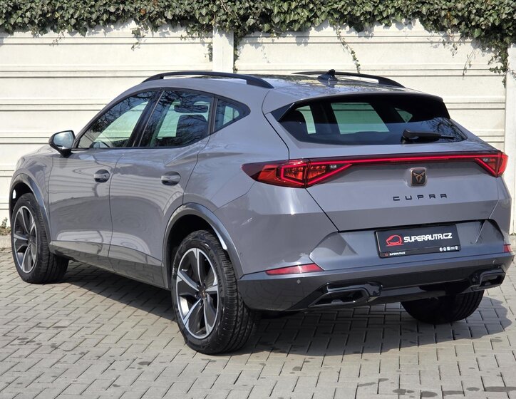 Cupra Formentor SUV / Terénní 1,5 l 110 kw