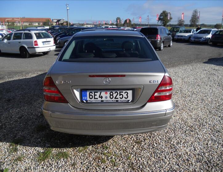 Mercedes-Benz Třídy C 7