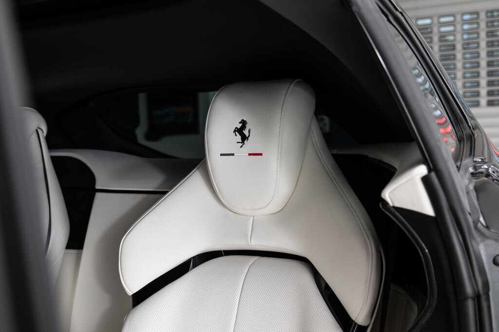 Ferrari Ostatní SUV 6,5 l 529 kw