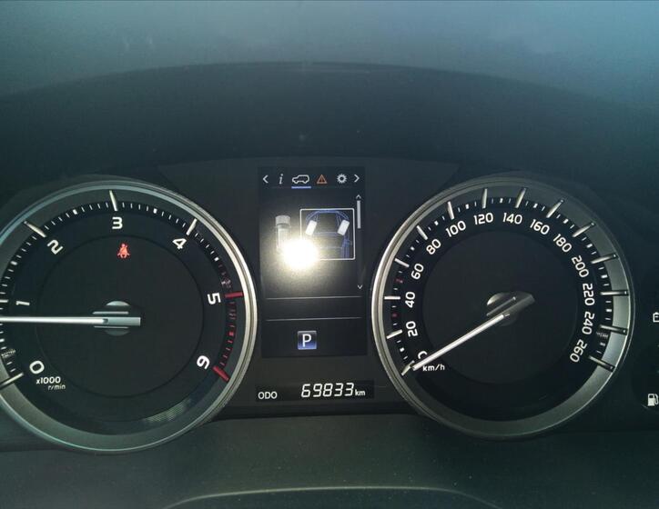 Toyota Land Cruiser 19