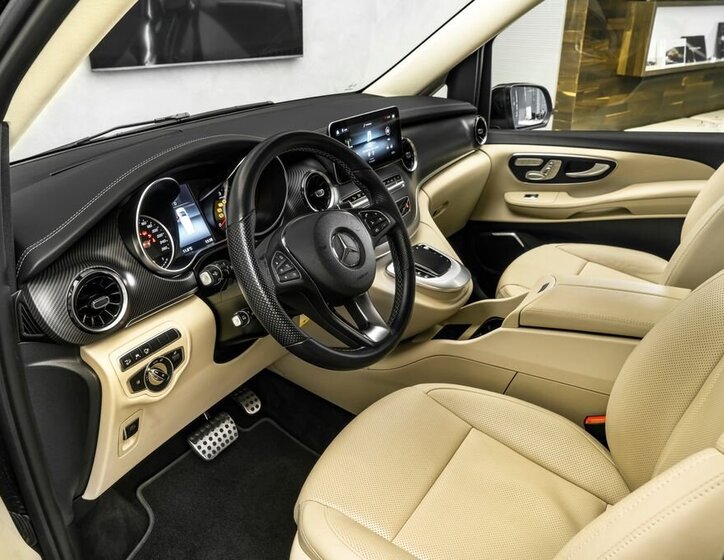 Mercedes-Benz Třídy V 11