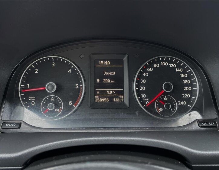 Volkswagen Caddy Skříň 2,0 l 81 kw