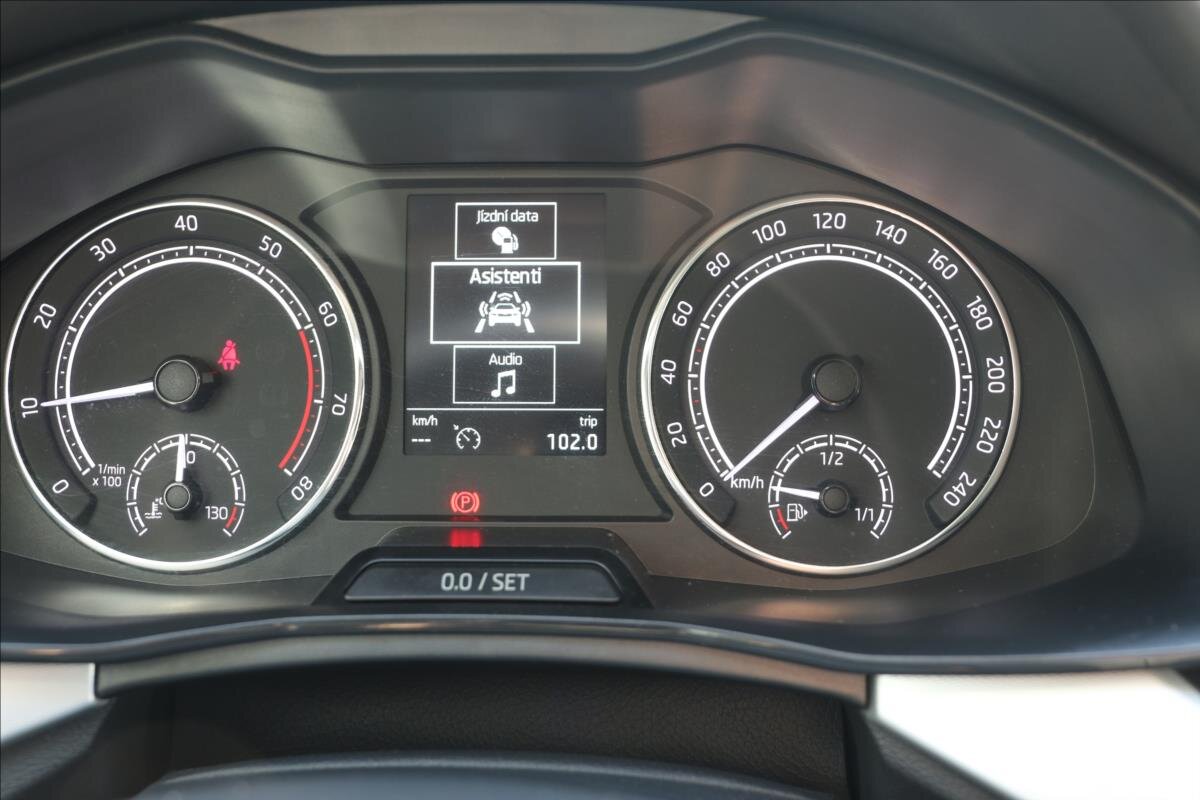 Škoda Scala Hatchback 999,0 85 kw