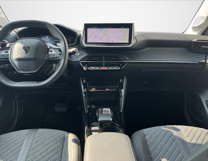 Peugeot 208 Hatchback 1,2 l 74 kw