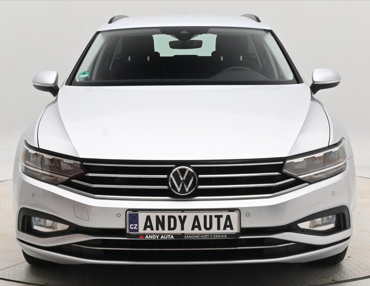 Volkswagen Passat Kombi 2,0 l 110 kw