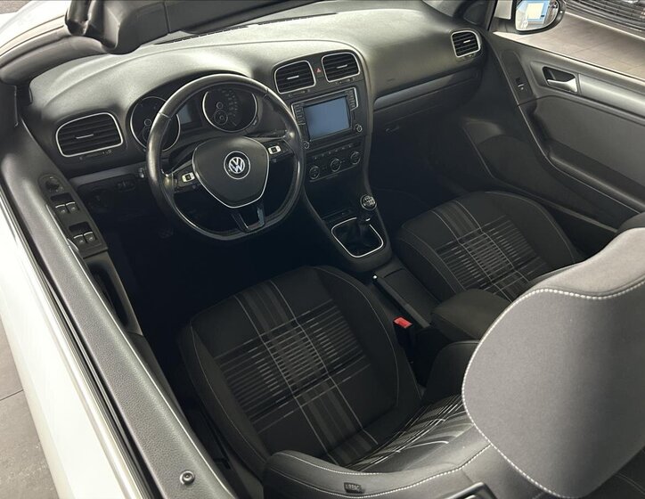 Volkswagen Golf 8