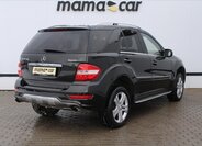 Mercedes-Benz Třídy M SUV / Terénní 3,0 l 165 kw