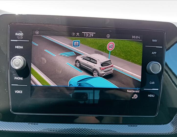 Volkswagen T-Cross 21