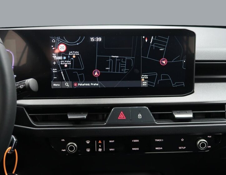 KIA Stonic Hatchback 998,0 74 kw