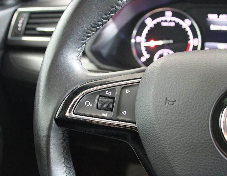 Škoda Superb Sedan 2,0 l 110 kw